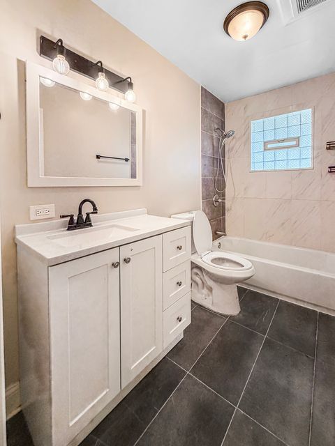 Tiny photo for 7241 Beloit Avenue, Bridgeview, IL 60455 (MLS # 12622299)