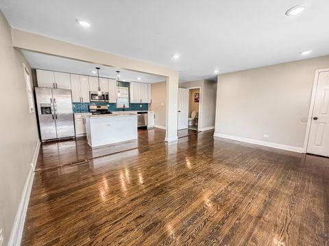 Tiny photo for 7241 Beloit Avenue, Bridgeview, IL 60455 (MLS # 12622299)