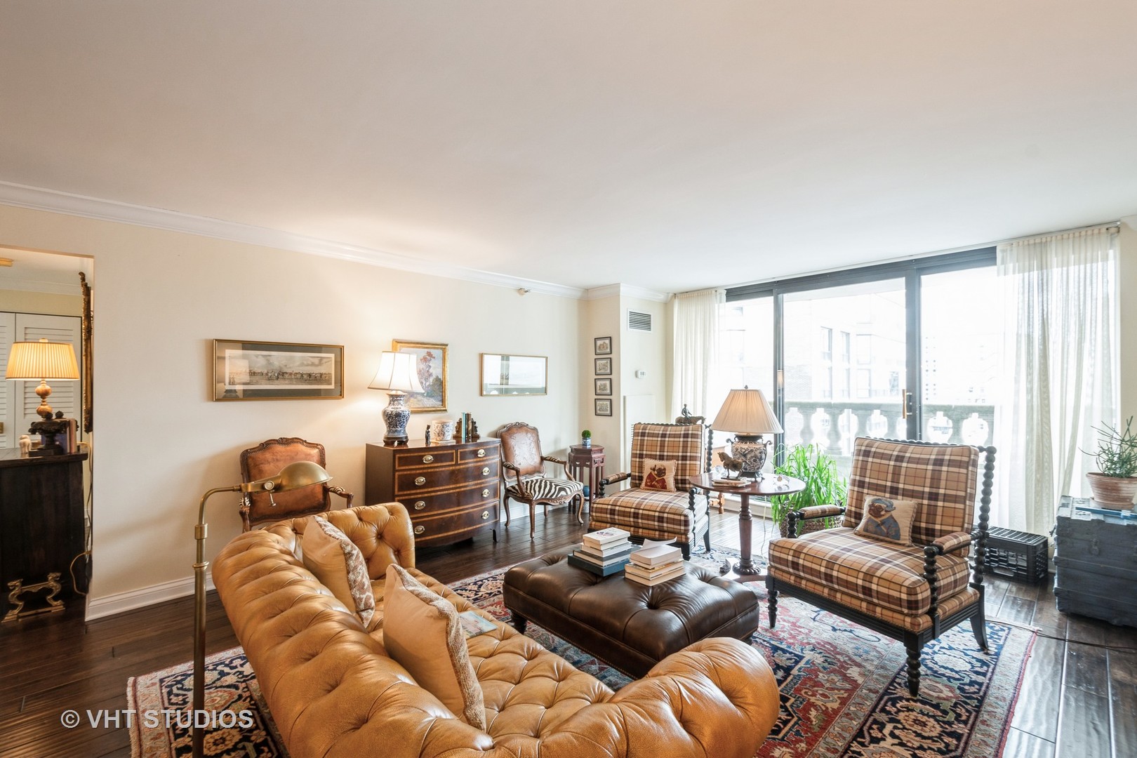 1250 N Dearborn Street 16B