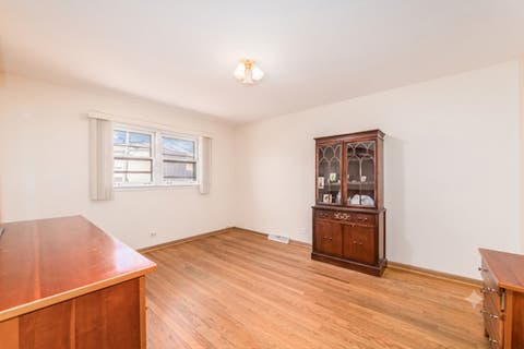 Tiny photo for 8516 N Ozanam Avenue, Niles, IL 60714 (MLS # 12697079)