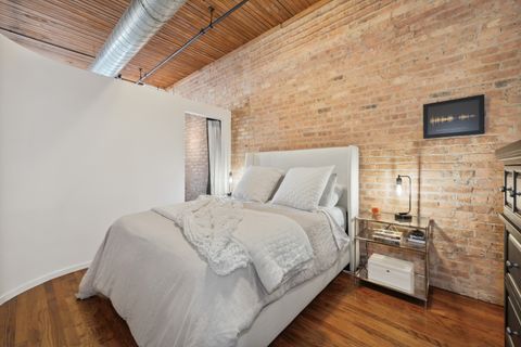 Tiny photo for 550 N Kingsbury Street #515, Chicago, IL 60654 (MLS # 12466171)