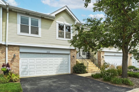 Tiny photo for 2320 Chasewood Drive, Downers Grove, IL 60515 (MLS # 12710521)