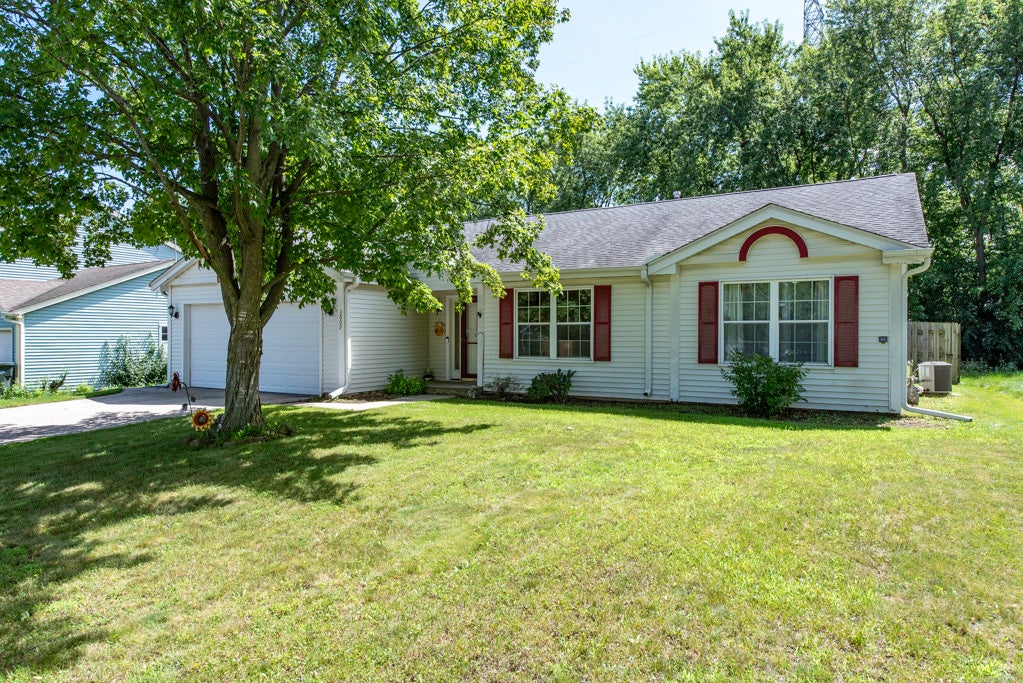 3609 Harbor Ridge Drive
