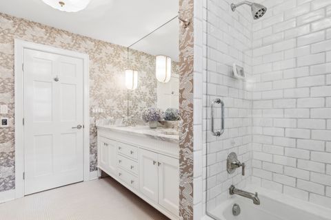 Tiny photo for 85 Sunset Place, Lake Forest, IL 60045 (MLS # 12574866)