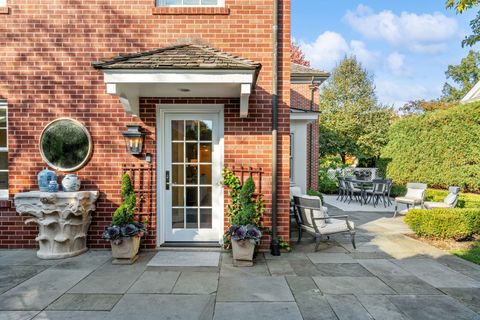 Tiny photo for 85 Sunset Place, Lake Forest, IL 60045 (MLS # 12574866)