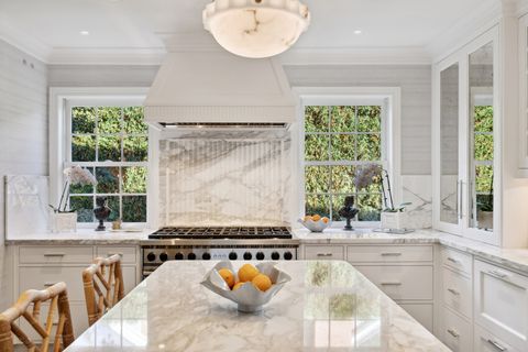 Tiny photo for 85 Sunset Place, Lake Forest, IL 60045 (MLS # 12574866)