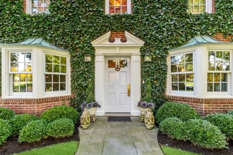 85 Sunset Place Lake Forest IL 60045