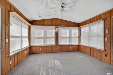 Tiny photo for 105 W PRICE Street, Eldridge, IA 52748 (MLS # QC4267231)