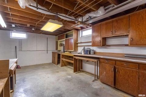 Tiny photo for 105 W PRICE Street, Eldridge, IA 52748 (MLS # QC4267231)