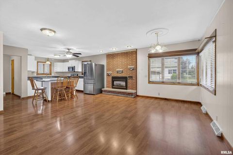 Tiny photo for 105 W PRICE Street, Eldridge, IA 52748 (MLS # QC4267231)