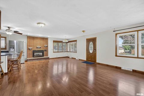 Tiny photo for 105 W PRICE Street, Eldridge, IA 52748 (MLS # QC4267231)