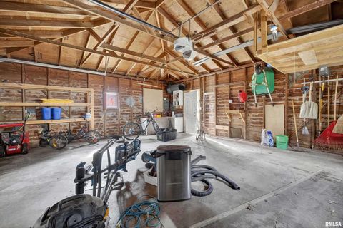 Tiny photo for 105 W PRICE Street, Eldridge, IA 52748 (MLS # QC4267231)