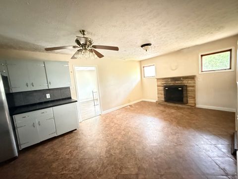 Tiny photo for 192 Circle Drive, Herrin, IL 62948 (MLS # 12619559)