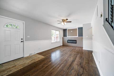 Tiny photo for 3041 St. Ives Court, Richton Park, IL 60471 (MLS # 12732007)
