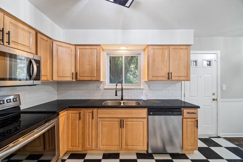 Tiny photo for 3041 St. Ives Court, Richton Park, IL 60471 (MLS # 12732007)