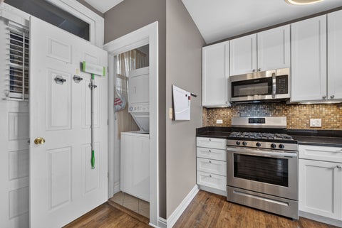 Tiny photo for 845 S Humphrey Avenue #1, Oak Park, IL 60304 (MLS # 12750444)
