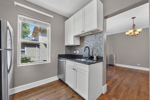 Tiny photo for 845 S Humphrey Avenue #1, Oak Park, IL 60304 (MLS # 12750444)