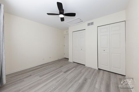 Tiny photo for 2440 Daybreak Court, Elgin, IL 60123 (MLS # 12497902)