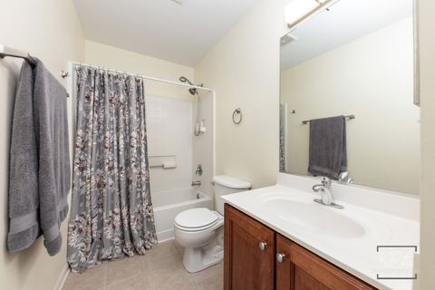 Tiny photo for 2440 Daybreak Court, Elgin, IL 60123 (MLS # 12497902)