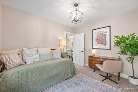 Tiny photo for 701 Monroe Avenue, St. Charles, IL 60174 (MLS # 12690602)