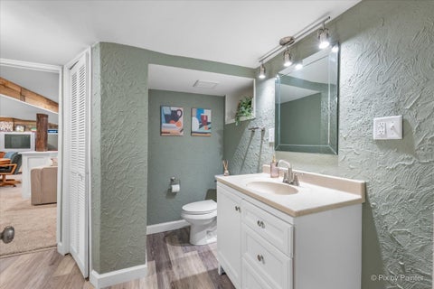 Tiny photo for 701 Monroe Avenue, St. Charles, IL 60174 (MLS # 12690602)