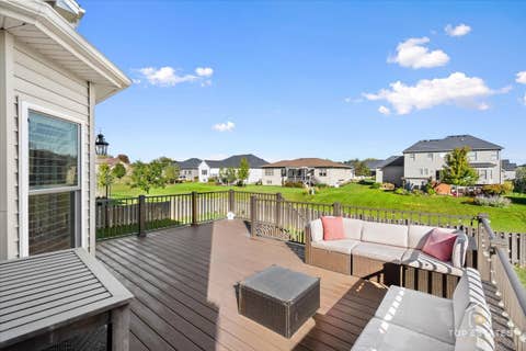Tiny photo for 385 Andover Drive, Oswego, IL 60543 (MLS # 12663342)