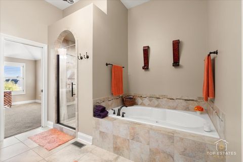 Tiny photo for 385 Andover Drive, Oswego, IL 60543 (MLS # 12663342)