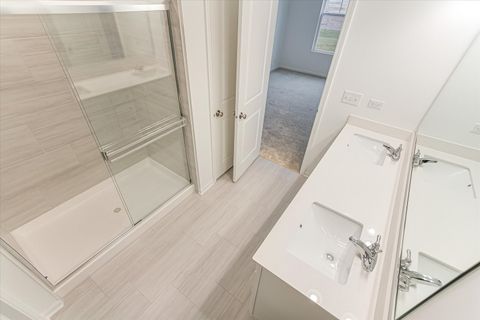 Tiny photo for 739 Alberta Avenue, Oswego, IL 60543 (MLS # 12457210)