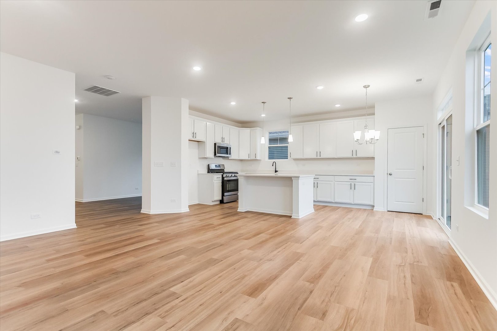 739 Alberta Avenue