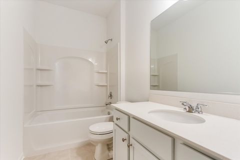 Tiny photo for 739 Alberta Avenue, Oswego, IL 60543 (MLS # 12457210)