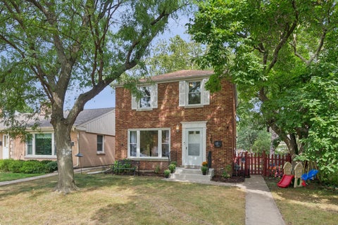 Photo of 5328 Davis Street, Skokie, IL 60077 (MLS # 12761131)