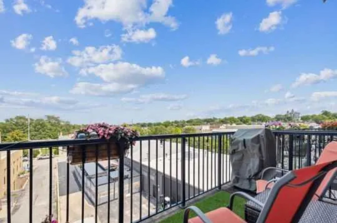 348 River Street 3405