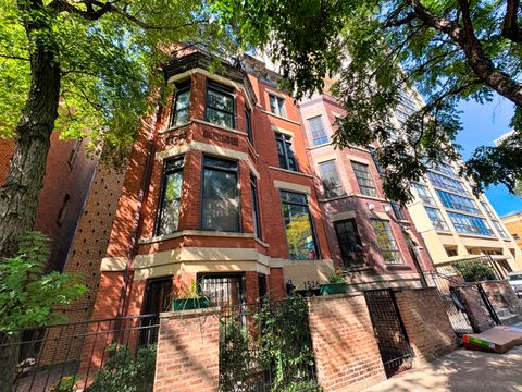 1526 N LaSalle Drive 1E Chicago IL 60610
