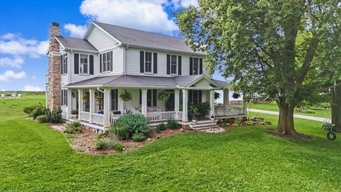 Photo of 1090 Bucks Pond Road, Monticello, IL 61856 (MLS # 12684818)