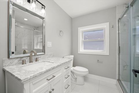 Tiny photo for 2537 N Luna Avenue, Chicago, IL 60639 (MLS # 12524920)