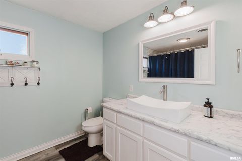 Tiny photo for 1821 S 27TH Street, Herrin, IL 62948 (MLS # QC4268470)