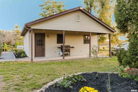 Tiny photo for 1821 S 27TH Street, Herrin, IL 62948 (MLS # QC4268470)