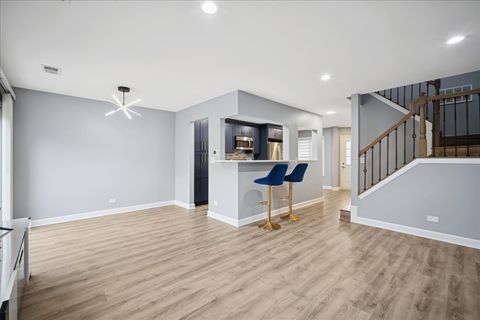 Tiny photo for 216 Winnsboro Court #A, Schaumburg, IL 60193 (MLS # 12510562)