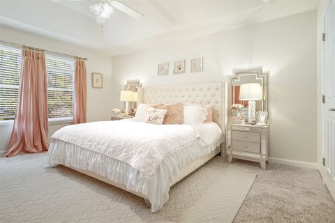 Tiny photo for 8 Cygnet Crossing, Bloomington, IL 61704 (MLS # 12479927)