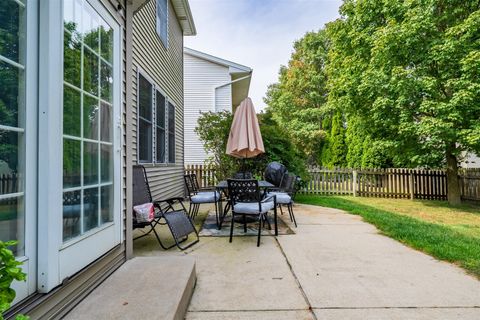 Tiny photo for 8 Cygnet Crossing, Bloomington, IL 61704 (MLS # 12479927)