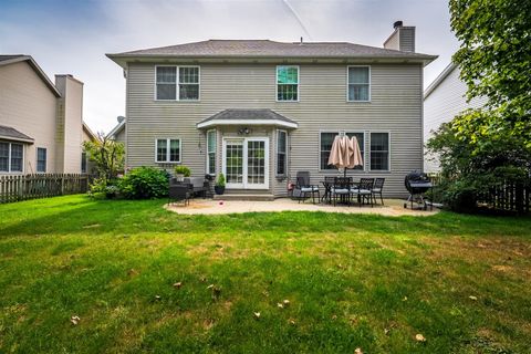 Tiny photo for 8 Cygnet Crossing, Bloomington, IL 61704 (MLS # 12479927)