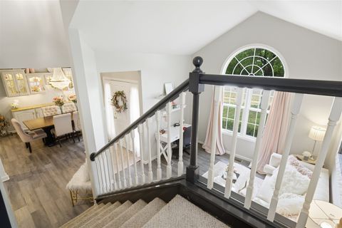 Tiny photo for 8 Cygnet Crossing, Bloomington, IL 61704 (MLS # 12479927)