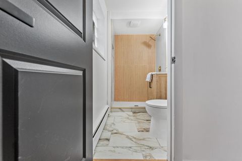 Tiny photo for 914 N Austin Boulevard #A5, Oak Park, IL 60302 (MLS # 12546490)