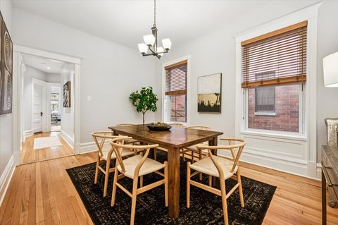 Tiny photo for 727 W Aldine Avenue #1, Chicago, IL 60657 (MLS # 12481432)