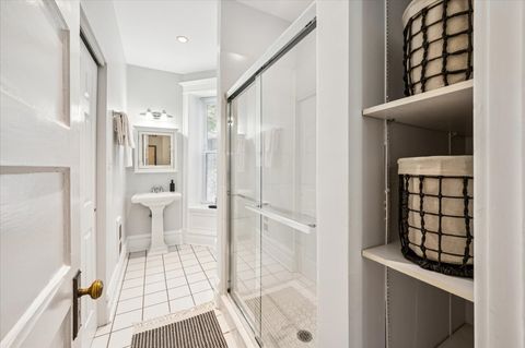 Tiny photo for 727 W Aldine Avenue #1, Chicago, IL 60657 (MLS # 12481432)