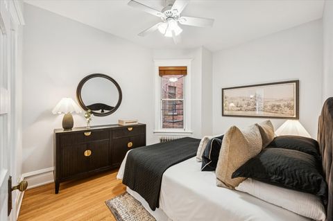 Tiny photo for 727 W Aldine Avenue #1, Chicago, IL 60657 (MLS # 12481432)