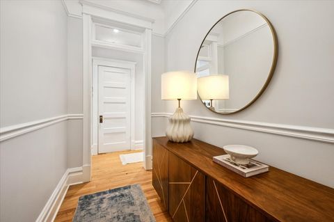 Tiny photo for 727 W Aldine Avenue #1, Chicago, IL 60657 (MLS # 12481432)