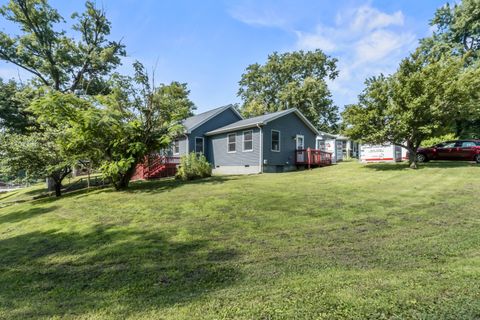 Photo of 575 Sheridan Drive, Decatur, IL 62521 (MLS # 12692059)