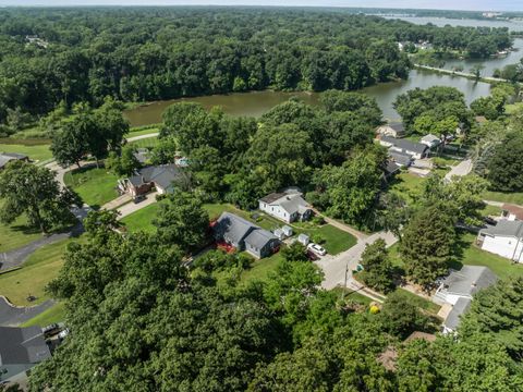 Tiny photo for 575 Sheridan Drive, Decatur, IL 62521 (MLS # 12692059)