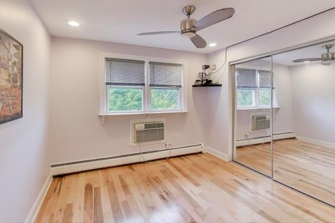 Tiny photo for 1615 W Howard Street #303, Evanston, IL 60202 (MLS # 12470579)